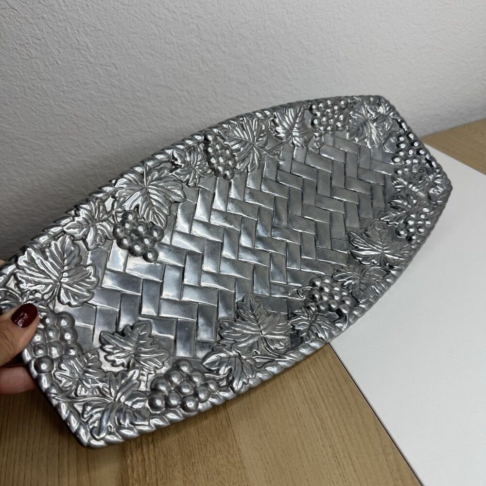 Vintage Lenox Grape Weave Metal Serveware Bread Tray Platter Dish 14.5”x7” - Picture 4 of 7